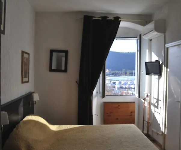 Hotell Restaurant L'europe Saint-Florent (Corsica)