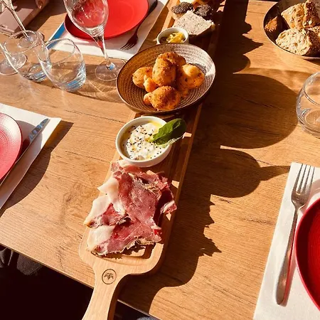 Restaurant L'europe ホテル サン・フロラン