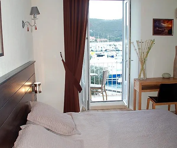 Restaurant L'europe 2* Saint-Florent (Corsica)